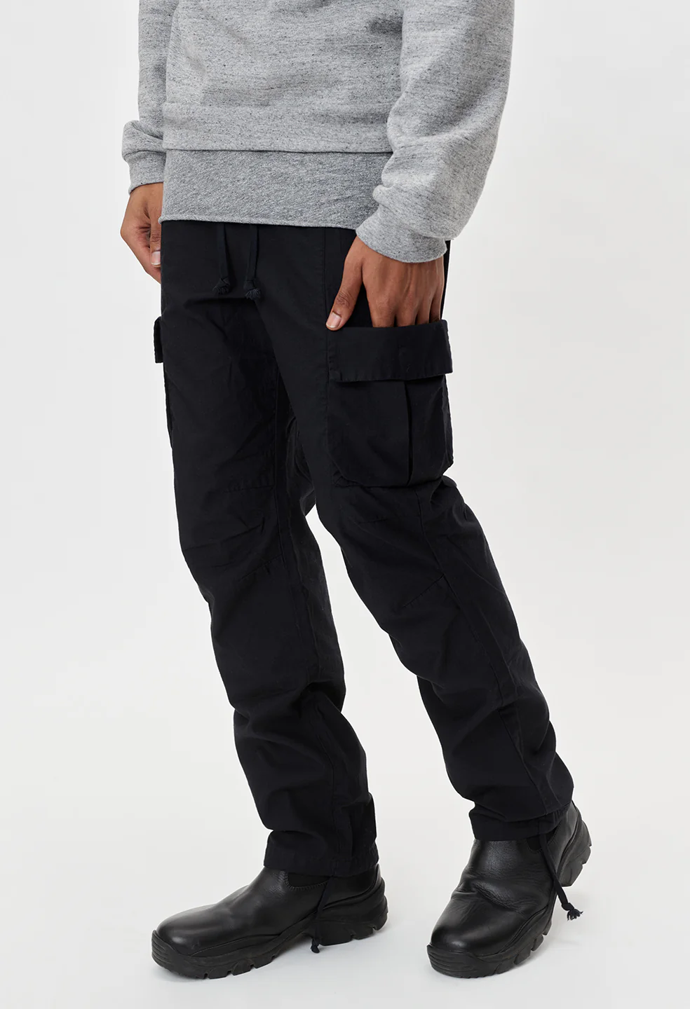 Back Sateen Cargo Pants / Black - Image 2