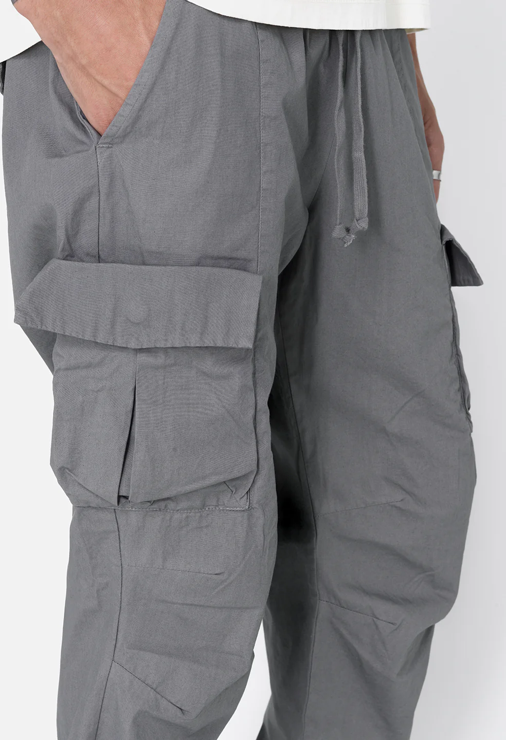 Back Sateen Cargo Pants / Charcoal - Image 2