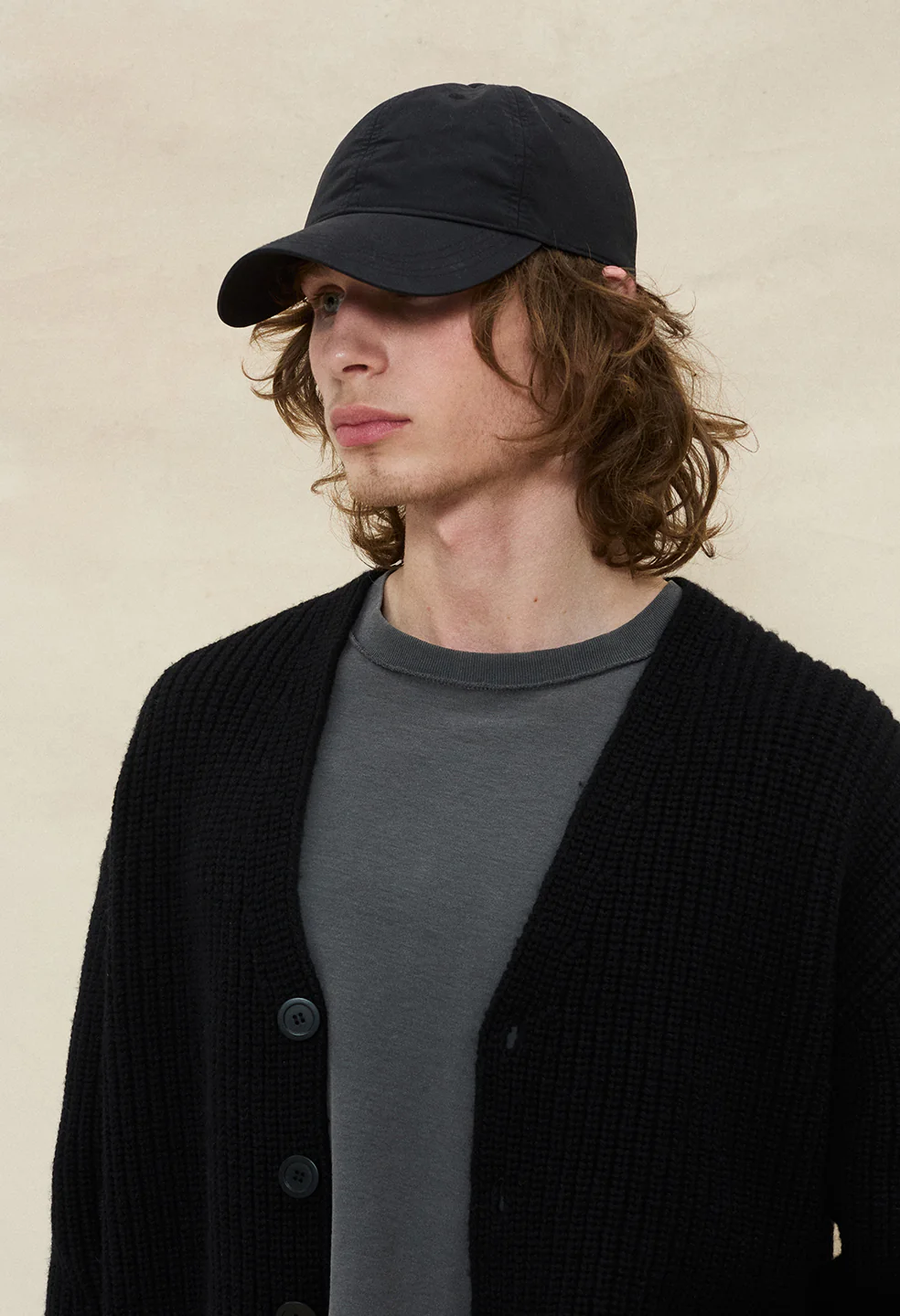 Capri Cashmere Cardigan / Black - Image 2