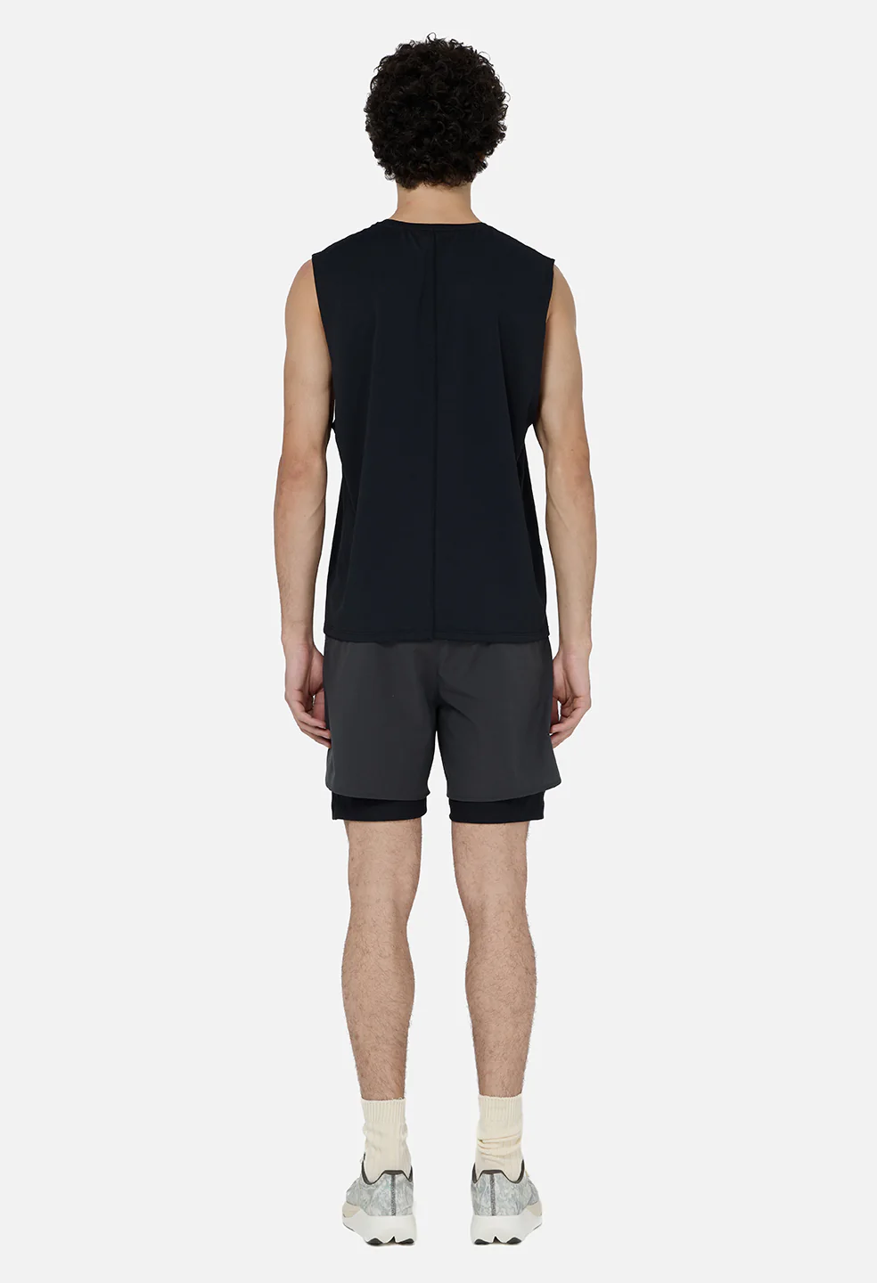 Grid-Mesh Sprint Shorts / Charcoal - Image 5