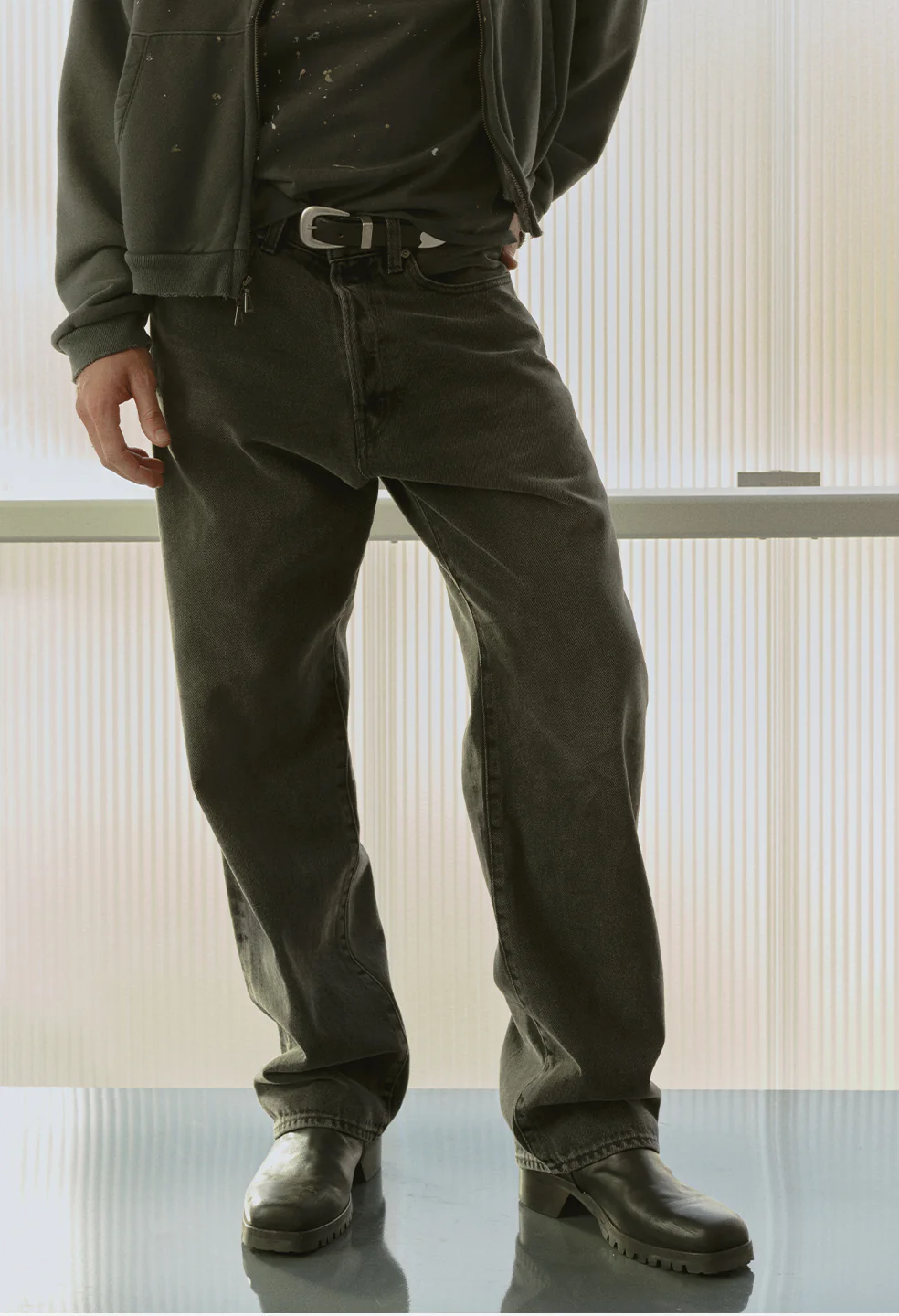 Wyatt / Falcon - Image 2